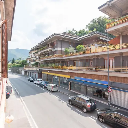 Apartment Quadrilocale Ospedale Civile 8 , 3 E Due Bagni Brescia