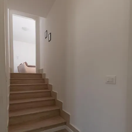 Quadrilocale Ospedale Civile 8 , 3 E Due Bagni Brescia