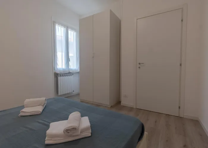 شقة Quadrilocale Ospedale Civile 8 , 3 E Due Bagni