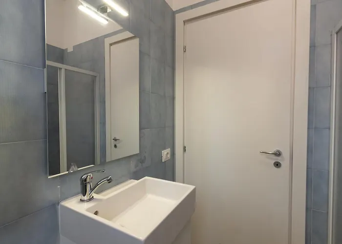 Quadrilocale Ospedale Civile 8 , 3 E Due Bagni