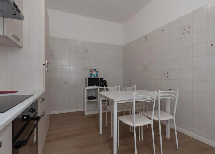 Quadrilocale Ospedale Civile 8 , 3 E Due Bagni